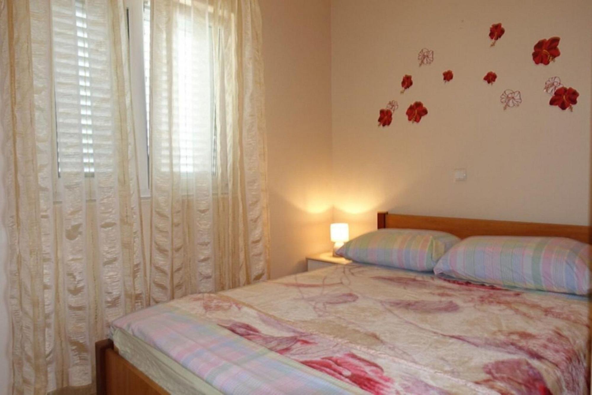 Apartments Ivo Затон Екстериор снимка